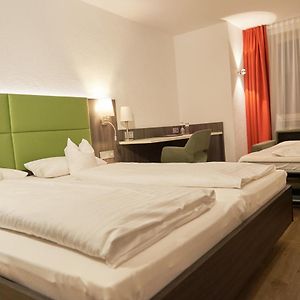 Dreibettzimmer